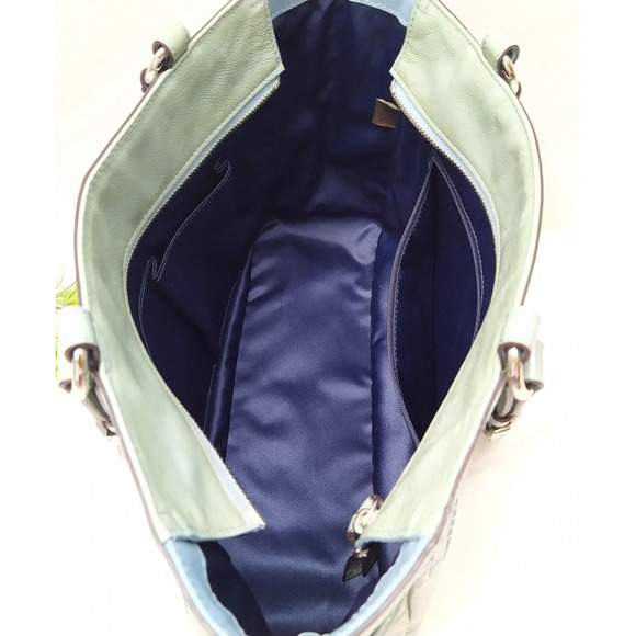 Coach Blue Patent Leather Signature C Embossed Double Handles Pockets Tote Bag - Picture 10 of 16